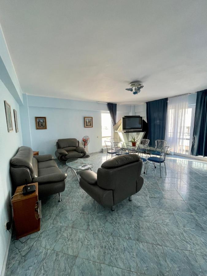 Luanaapartments #1 Otopeni Bagian luar foto