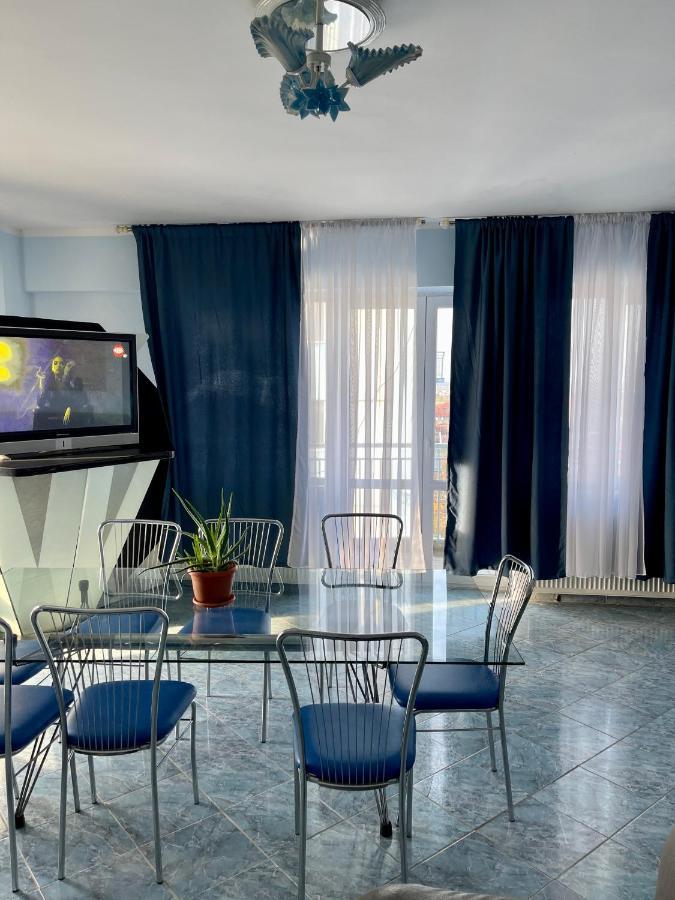 Luanaapartments #1 Otopeni Bagian luar foto